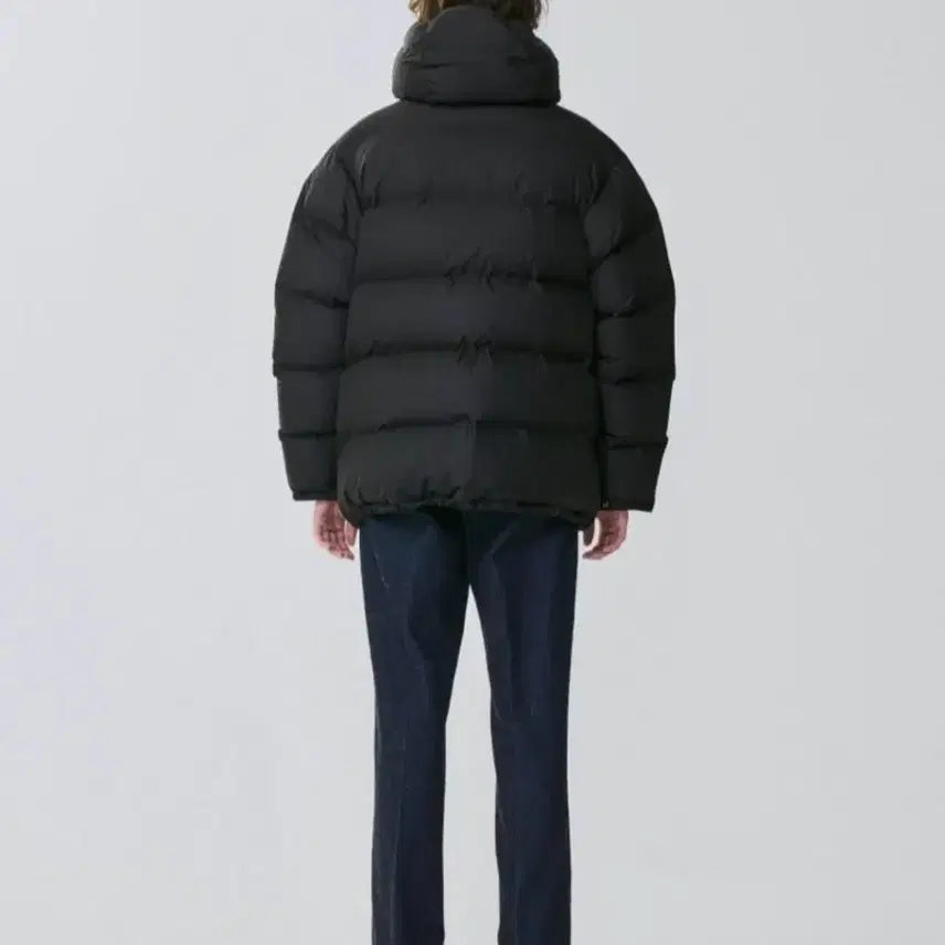 [SOLD OUT] 42) 캡틴선샤인x골드윈x바토너 익스페디션 다운 자켓 블랙