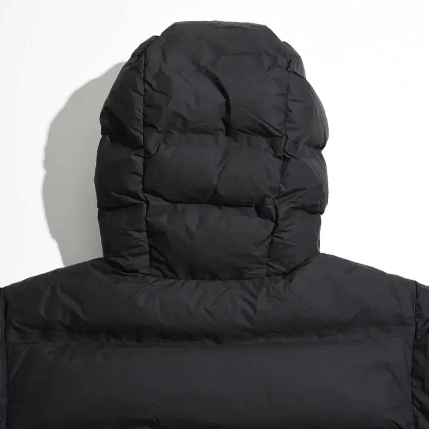 [SOLD OUT] 42) 캡틴선샤인x골드윈x바토너 익스페디션 다운 자켓 블랙