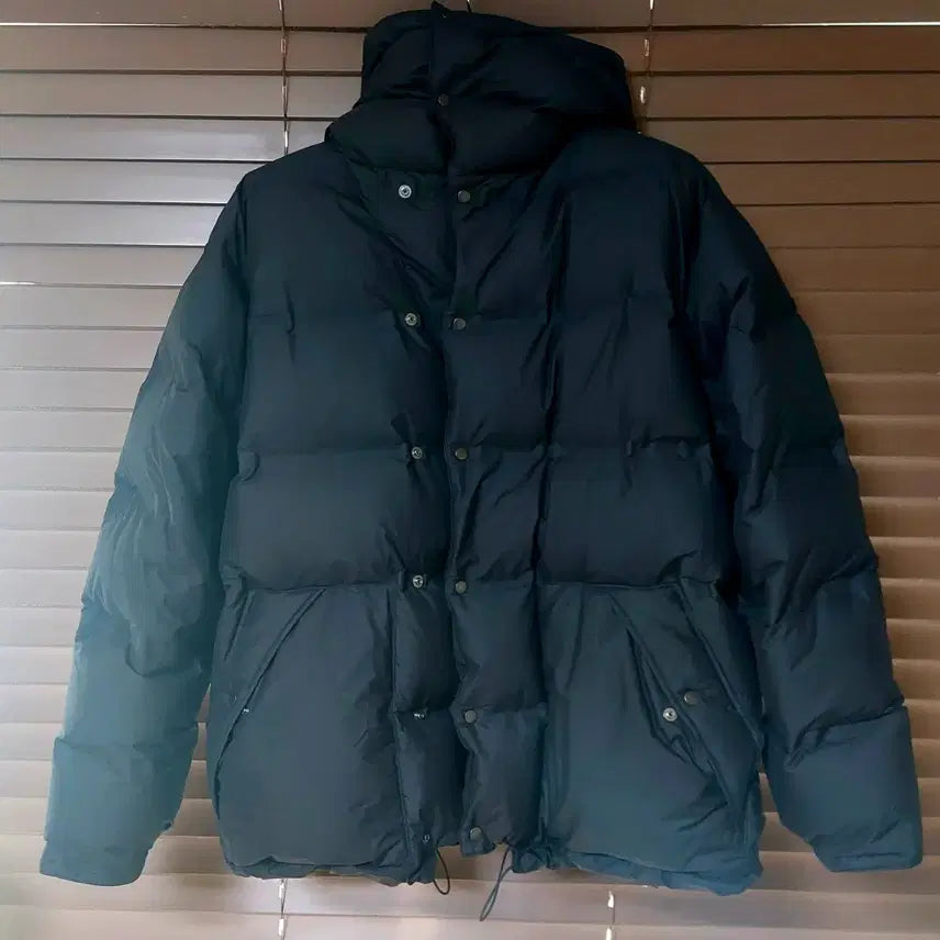 [SOLD OUT] 42) 캡틴선샤인x골드윈x바토너 익스페디션 다운 자켓 블랙