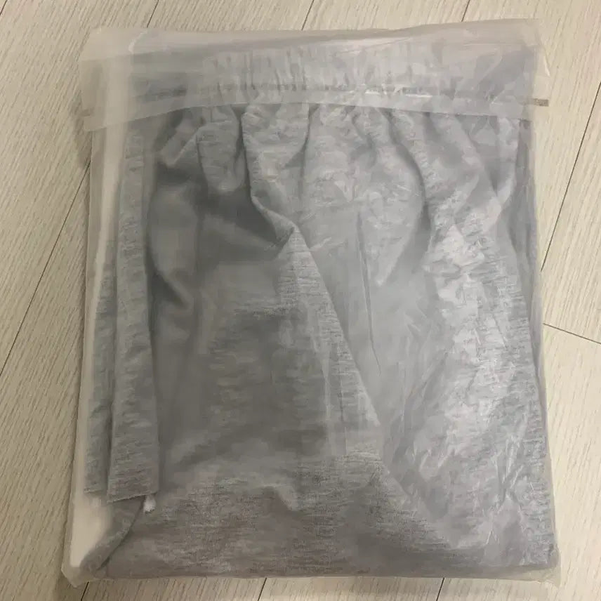[SOLD OUT] 새것)찢와이드바지 컷팅 트임 트레이닝바지 회색
