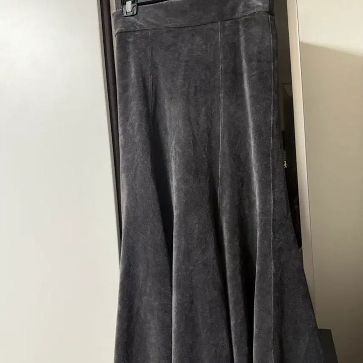 [BUNJANG] Thursday Island Long Skirt / 써스데이아일랜드