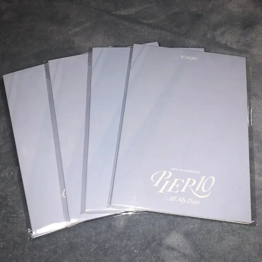 [BUNJANG] DAY6 PIER10 Postcard Book / 데이식스 팬미팅 PIER10 엽서북