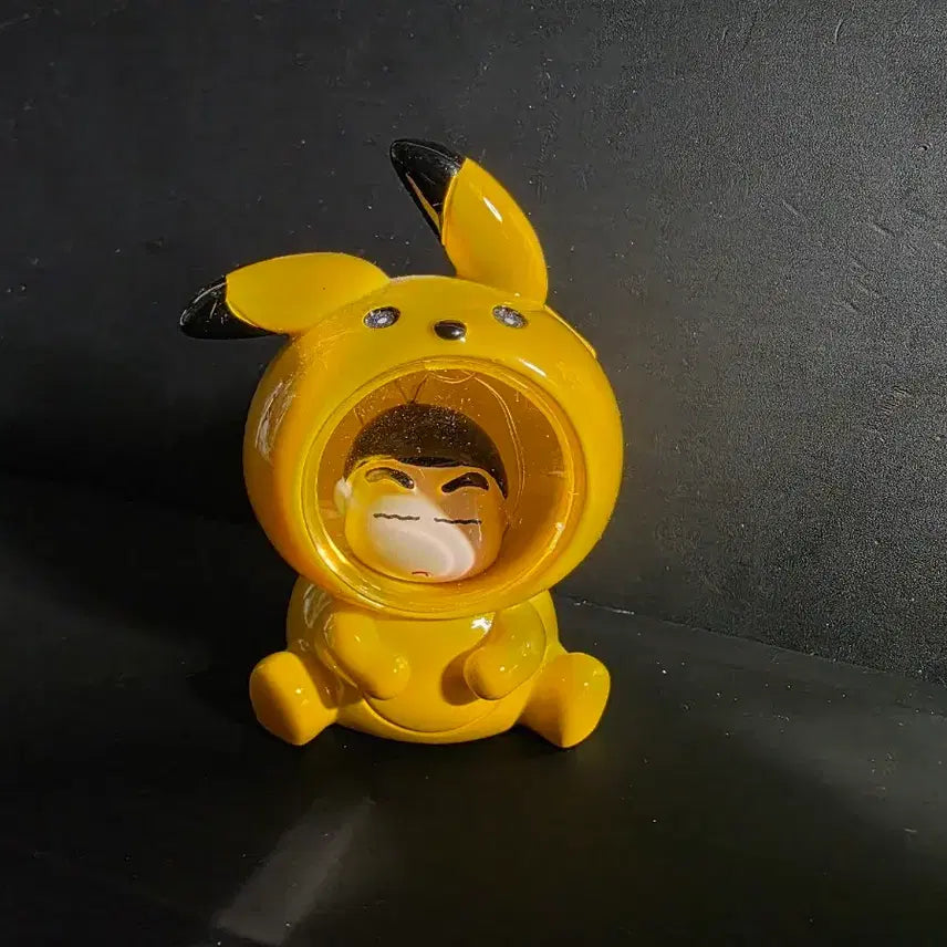[BUNJANG] Pikachu Crayon Shin-chan Mood Lamp Figure / 피카츄 짱구 무드등 피규어