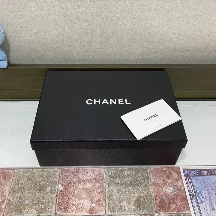 [BUNJANG] Chanel Shoe Box Set / 샤넬 신발박스(30.5x20.5x10) + 속지 + 북렛