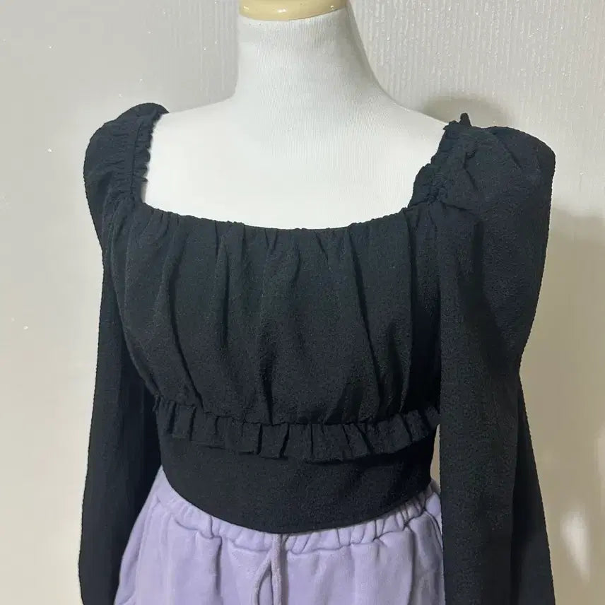 [BUNJANG] Pale Jade Jacquard Frill Blouse / 페일제이드 자가드 프릴 블라우스