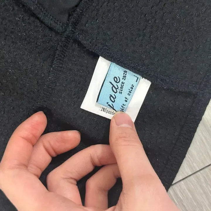 [BUNJANG] Pale Jade Jacquard Frill Blouse / 페일제이드 자가드 프릴 블라우스