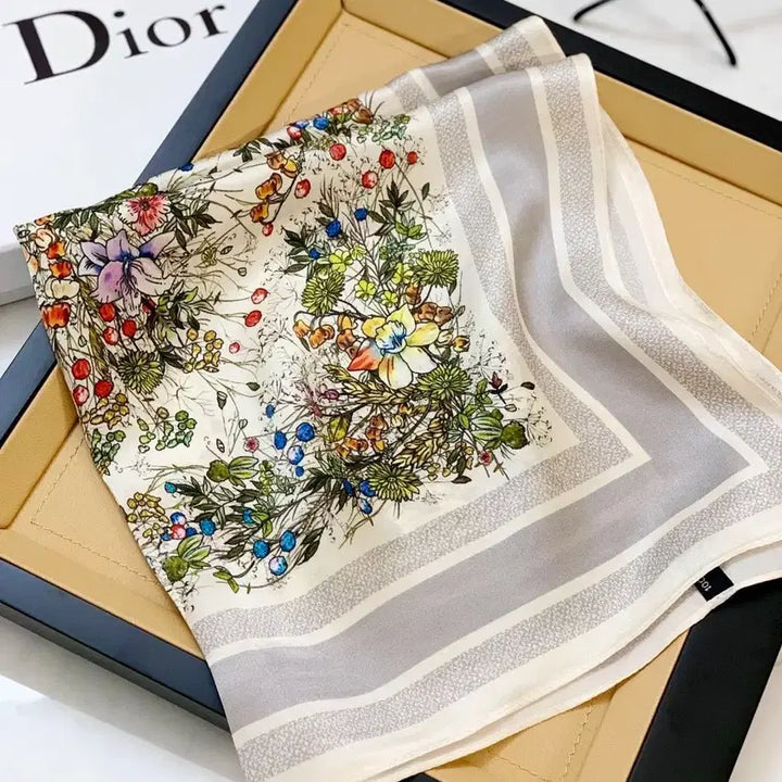 [SOLD OUT] 디올 플라워 패턴 스카프