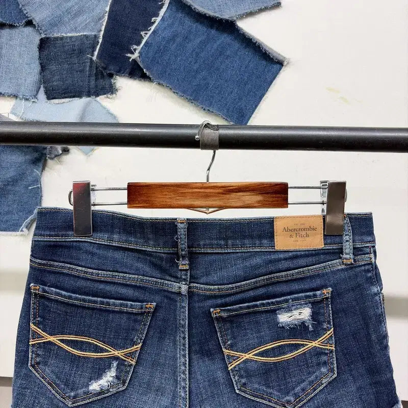 [BUNJANG] Abercrombie &amp; Fitch Distressed Denim Shorts / (25인치) 아베크롬비 여성 Y2K 디스트로이드 데님 숏팬츠 청반바지