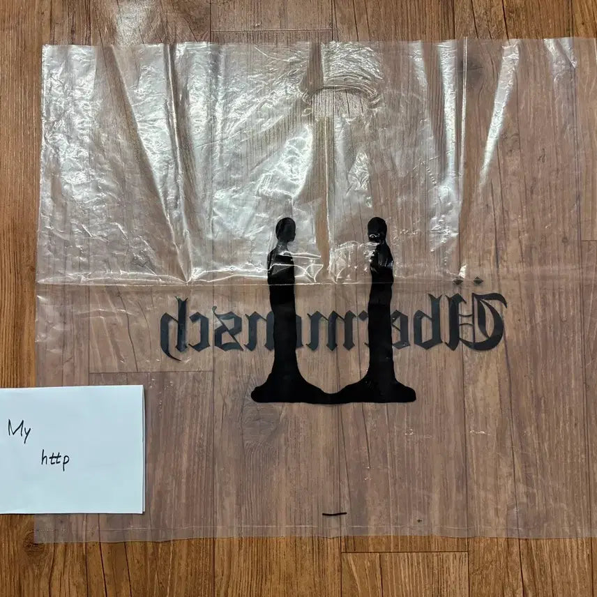 [BUNJANG] G-Dragon Weverse Shop Vinyl Shopping Bag Bundle Set / 지드래곤 위버멘쉬 비닐 쇼핑백 일괄 판매합니다