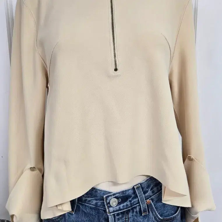 [BUNJANG] J. Chung Signature Half-Zip Blouse / 제이청 시그니처 하프집업 블라우스