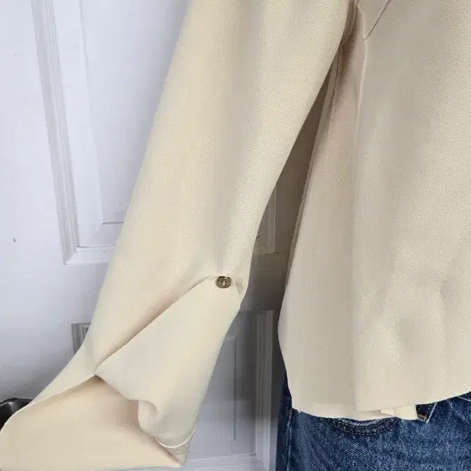 [BUNJANG] J. Chung Signature Half-Zip Blouse / 제이청 시그니처 하프집업 블라우스