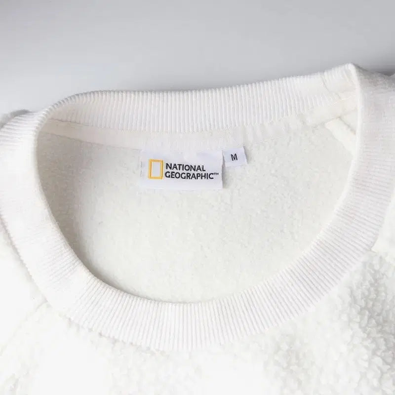 [BUNJANG] National Geographic Fleece Sweatshirt M / 내셔널지오그래픽 로고 뽀글이 플리스 맨투맨 M