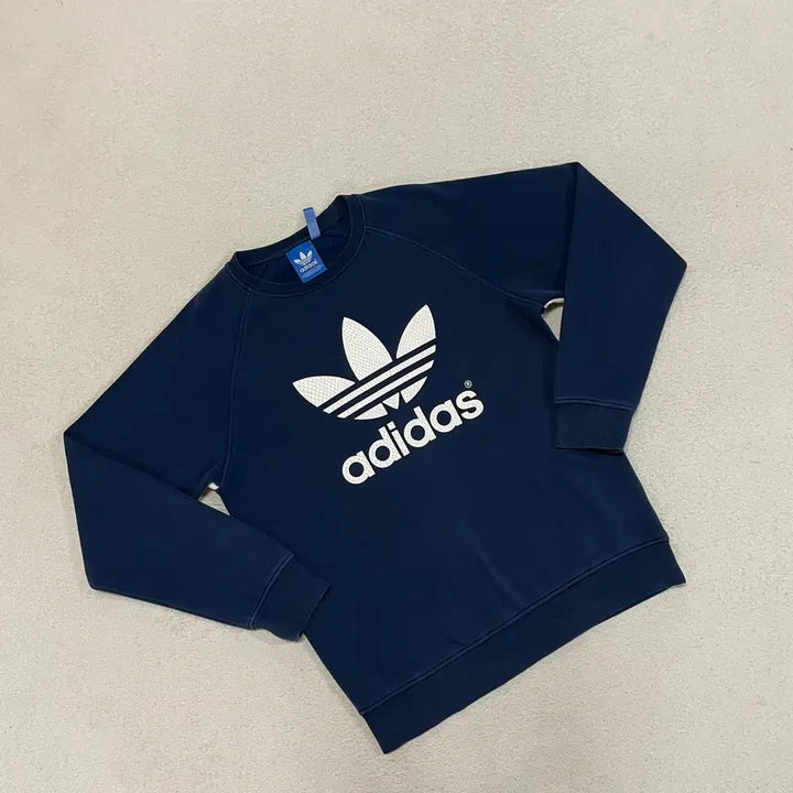 [BUNJANG] Adidas Fleece Sweatshirt (Size 100) / L 아디다스 기모 맨투맨 B.900