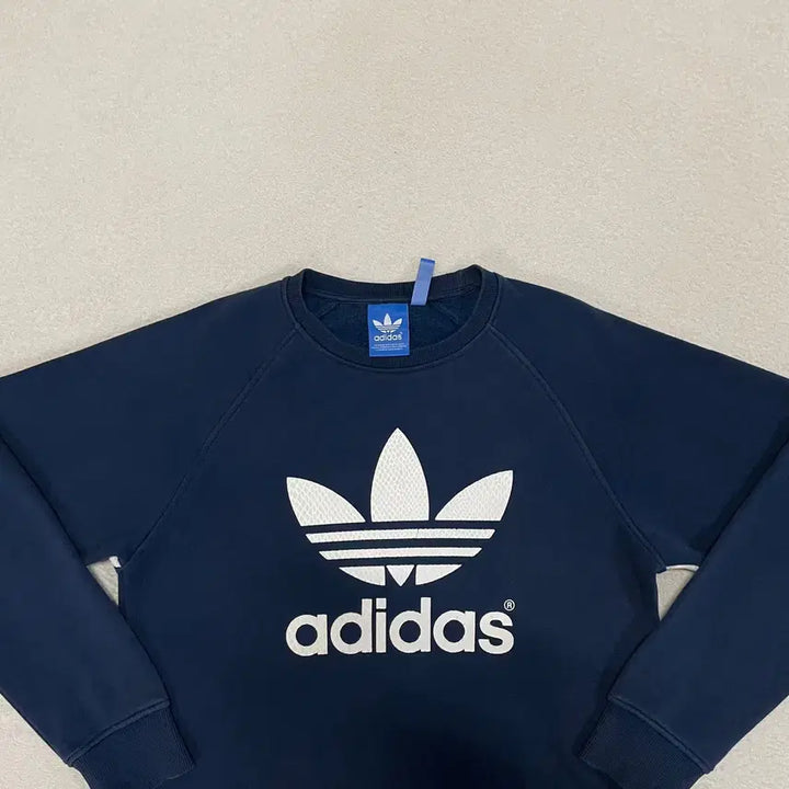 [BUNJANG] Adidas Fleece Sweatshirt (Size 100) / L 아디다스 기모 맨투맨 B.900