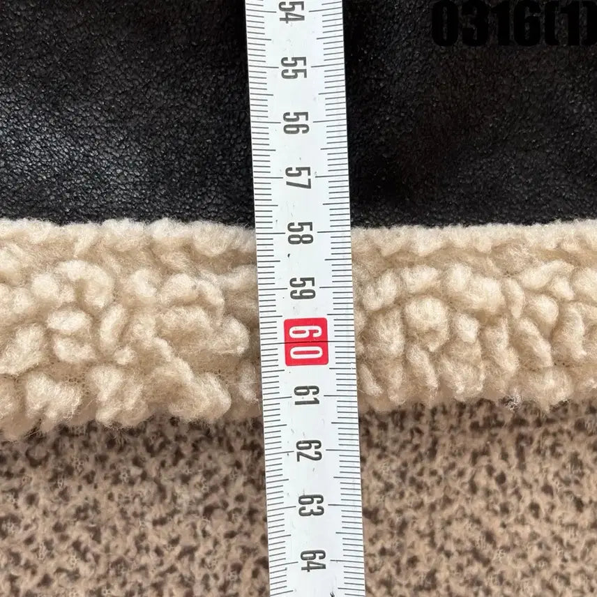 [SOLD OUT] 노모어 블랙 무스탕 스타일 자켓 L