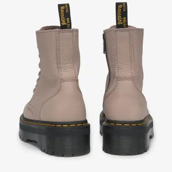 [BUNJANG] Dr. Martens Jadon III Vintage Taupe Boots / 닥터마틴 제이든 III 빈티지 토프 240