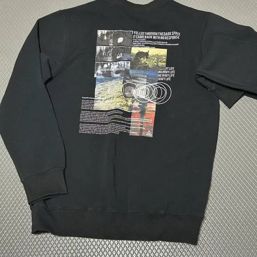 [BUNJANG] Placement Out Black Fleece Sweatshirt / Placement Out 검정색 기모 맨투맨티