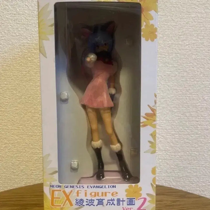 [BUNJANG] Evangelion Ayanami Rei Velvet Cat Figure / 급전)희귀 미개봉에반게리온 아야나미 레이 육성계획 벨벳 고양이피규어