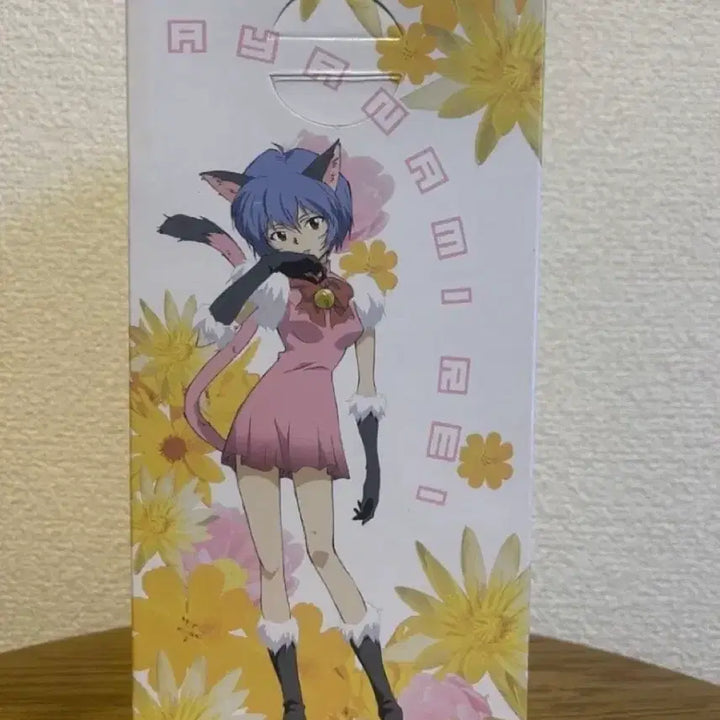 [BUNJANG] Evangelion Ayanami Rei Velvet Cat Figure / 급전)희귀 미개봉에반게리온 아야나미 레이 육성계획 벨벳 고양이피규어
