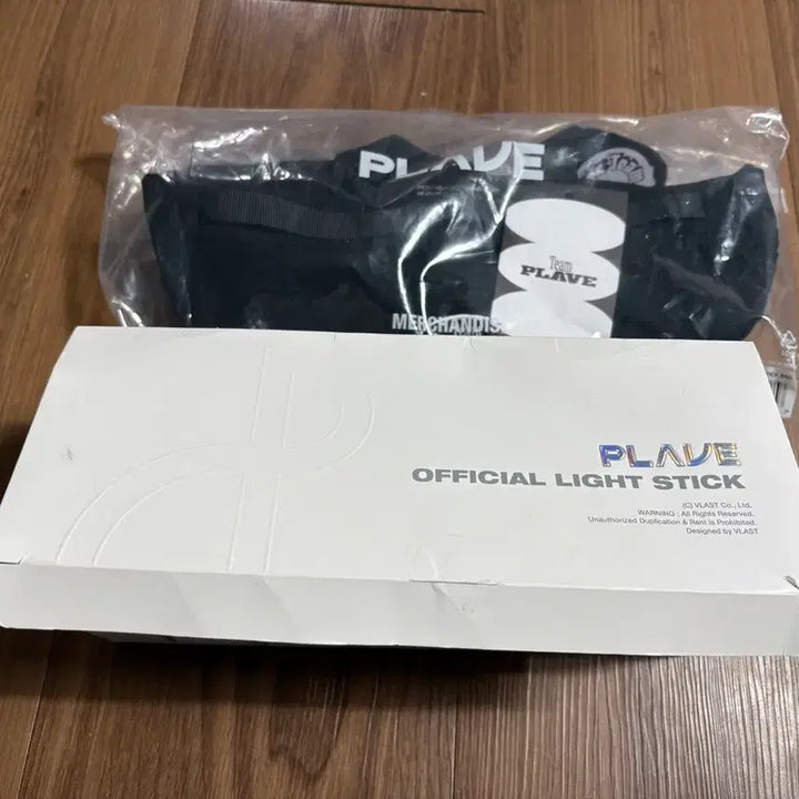 [BUNJANG] PLAVE Official Lightstick + Lightstick Bag / 플레이브 응원봉+응원봉 가방