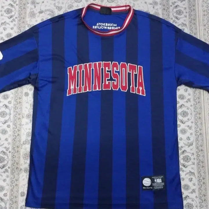 [BUNJANG] NBA Minnesota Stripe T-shirt / NBA 미네소타 스트라이프 반팔 티셔츠 M