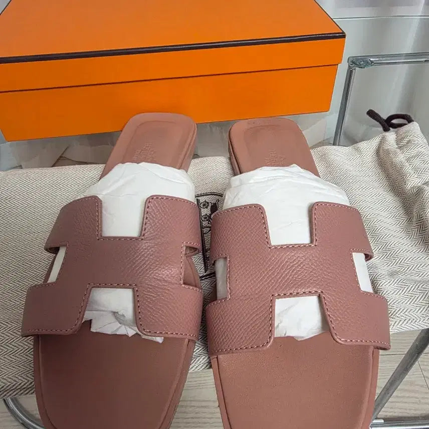 [BUNJANG] Hermes Oran Sandals Epsom &amp; Porcelain Women&