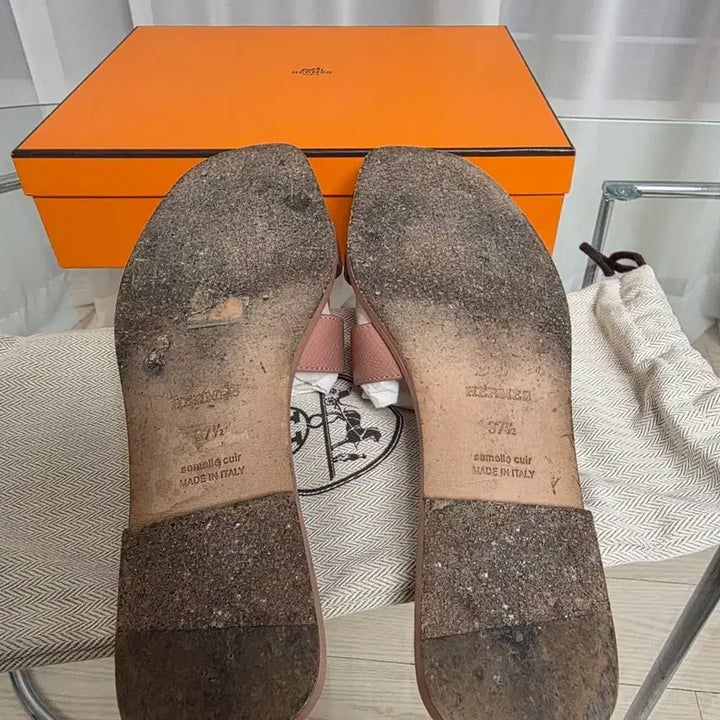 [BUNJANG] Hermes Oran Sandals Epsom &amp; Porcelain Women&