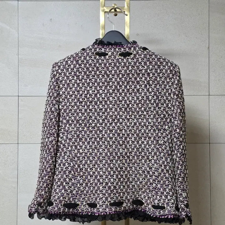 [BUNJANG] ST. JOHN Purple Metallic Jacket &amp; Skirt Set / ST. JOHN 센존 주얼 퍼플 메탈릭 자켓 &amp; 스커트 셋업