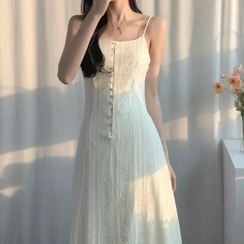 [BUNJANG] Karina Lace Bustier Dress / 카리나 레이스 뷔스티에 원피스 에이블리 지그재그 퍼빗 모던로브 아뜨랑스