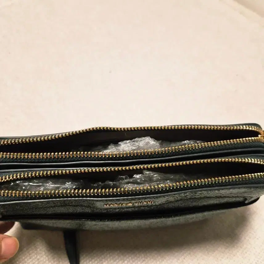 [BUNJANG] MARJA KURKI Leather Chain Shoulder/Crossbody Bag / 마리아 꾸르끼(MARJA KURKI) 소가죽 체인 숄더/크로스백