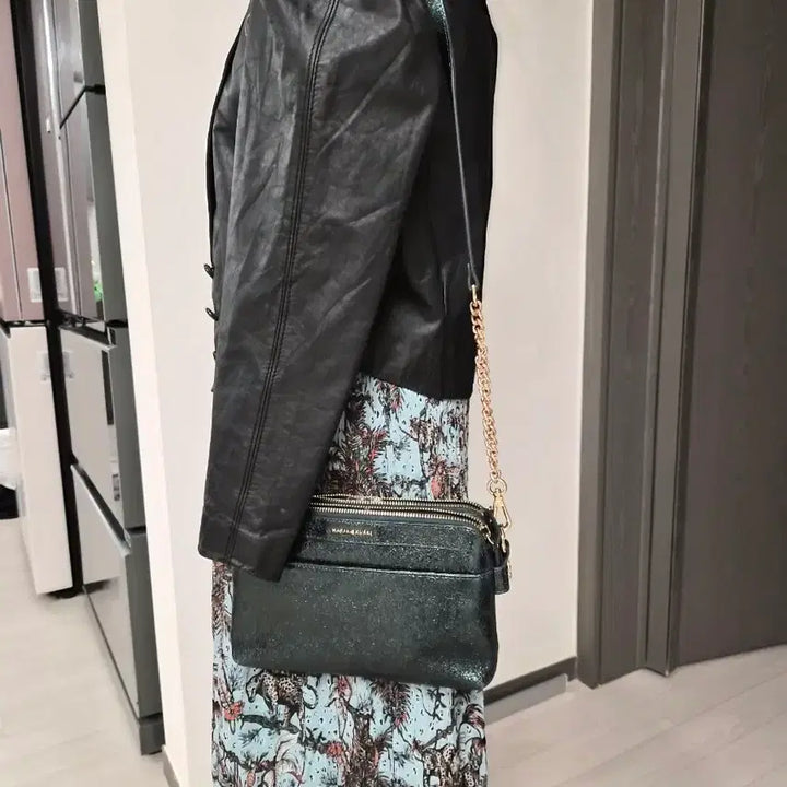 [BUNJANG] MARJA KURKI Leather Chain Shoulder/Crossbody Bag / 마리아 꾸르끼(MARJA KURKI) 소가죽 체인 숄더/크로스백