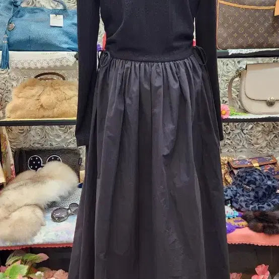 [BUNJANG] SHIBAI Maxi Long Dress / SHIBAI 맥시 롱원피스 (66 77)