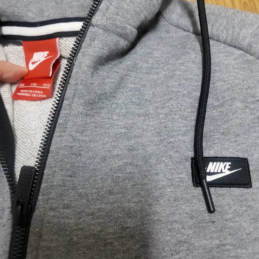 [BUNJANG] Nike Tech Pack Gray Hoodie Track Top (110) / 나이키 테크팩 그레이 후드집업 올드스쿨 트랙탑 110