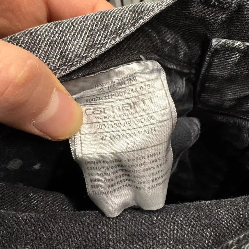 [BUNJANG] Carhartt WIP Black Denim Pants / 칼하트 윕 녹섬 데님 팬츠 후면 로고 포인트 흑청