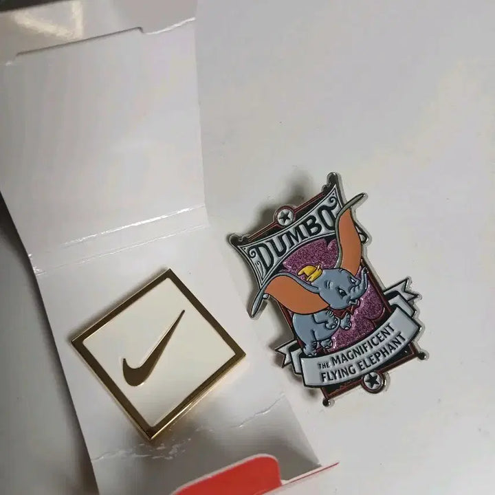 [BUNJANG] Nike &amp; Dumbo Badge Bundle Set / 나이키 &amp; 덤보 뱃지 일괄판매 (미사용 새상품)