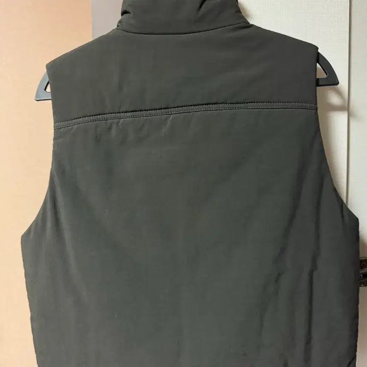 [SOLD OUT] [S]르메르 24FW 웨디드 질레 패딩 베스트 다크 에스프레소