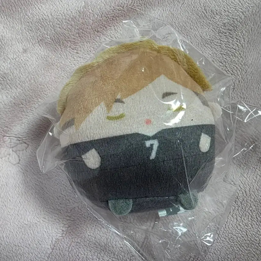 [BUNJANG] Haikyu Fuwakuji Atsumu Plush / 하이큐 후와쿠지 e 아츠무