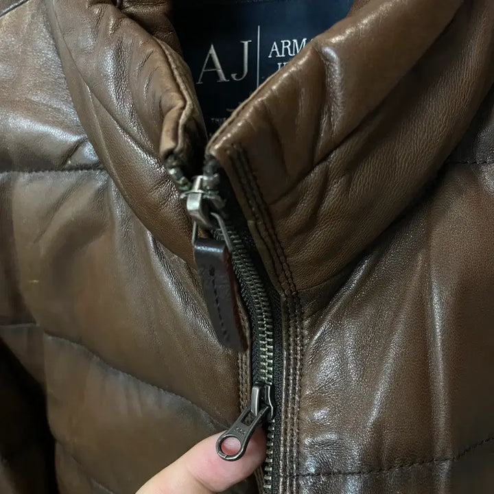 [BUNJANG] Armani Jeans Brown Two-Way Lambskin Padded Jacket / (M) Armani Jeans 아르마니 진스 브라운 투웨이 양가죽 패딩