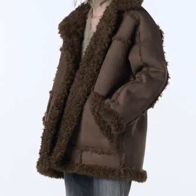 [BUNJANG] Ordinary Holiday Brown Shearling Coat / 오디너리홀리데이 브라운 shearling 코트 무스탕