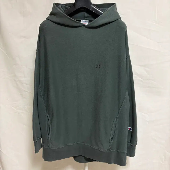 [BUNJANG] Champion Reverse Weave Loose Fit Logo Hoodie Olive M / 챔피온 리버스위브 루즈핏 로고 후드티 / 올리브, M