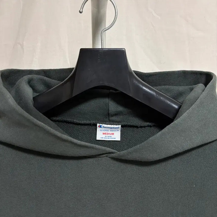 [BUNJANG] Champion Reverse Weave Loose Fit Logo Hoodie Olive M / 챔피온 리버스위브 루즈핏 로고 후드티 / 올리브, M