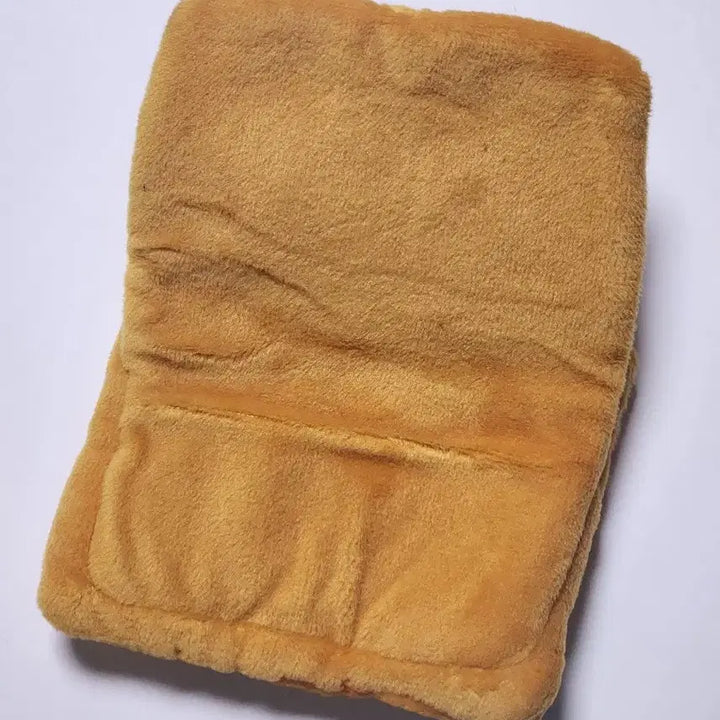 [BUNJANG] Tiger Bread Blanket Gacha for 8cm Dolls / 인형 토스트 빵 이불 가챠 : 호랑이 / 인형옷
