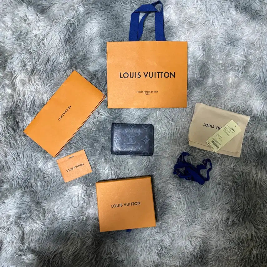 [SOLD OUT] 루이비통 이클립스 쉐도우 멀티플 월릿 반지갑 급처