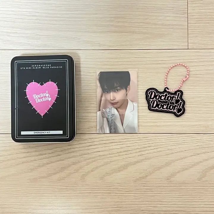 [BUNJANG] ZEROBASEONE Sung Hanbin Doctor Doctor Goods / 제로베이스원 성한빈 팝업 닥터닥터 굿즈 양도