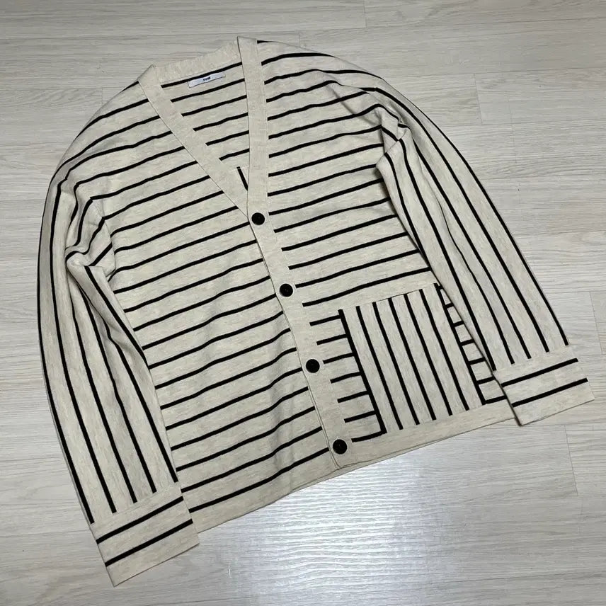 [BUNJANG] SYSTEM Stripe Cardigan 100 / SYSTEM시스템 스트라이프 가디건 100