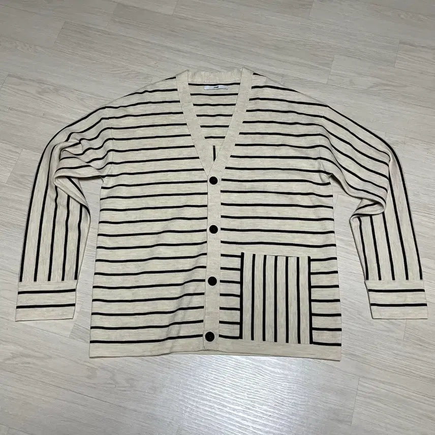 [BUNJANG] SYSTEM Stripe Cardigan 100 / SYSTEM시스템 스트라이프 가디건 100