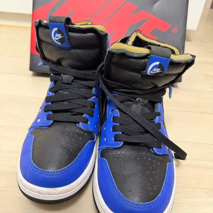 [BUNJANG] Nike Air Jordan 1 Retro High OG Sneakers (Size 250) / 나이키 에어 조던1 레트로 하이 og 사이즈250 개급처