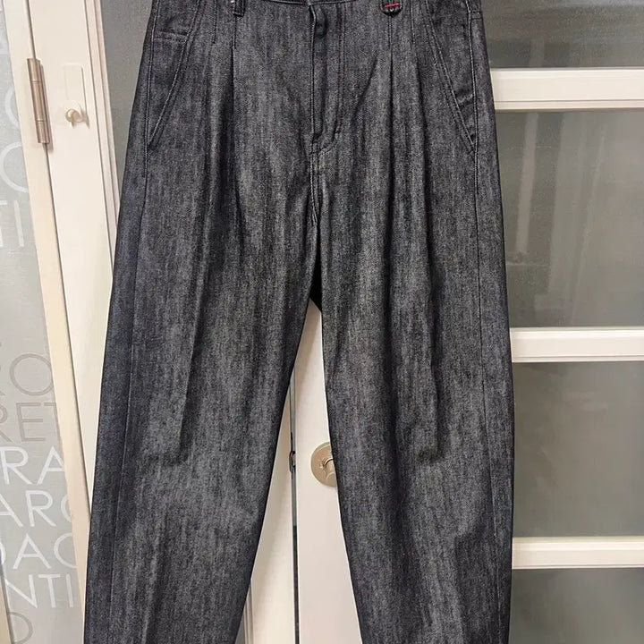 [BUNJANG] 포트너스 Two Tuck Wide Black Jeans M / 포트너스 Two Tuck Wide Black Jeans M