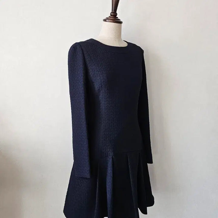 [BUNJANG] JJ JIGOTT Vintage Navy Jacquard Flare Dress / JJ지고트 프리미엄 빈티지 네이비 자카드 플레어 원피스 (44~날씬55)