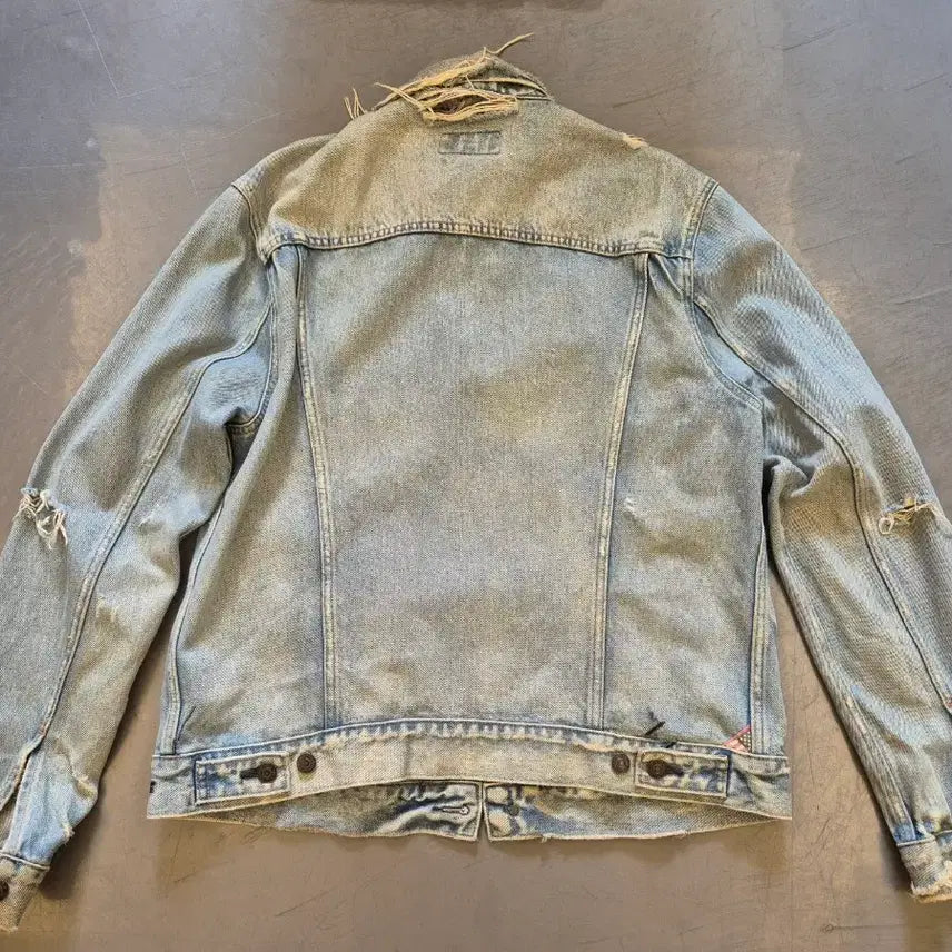 [BUNJANG] Denim &amp; Supply Distressed Denim Jacket / L>데님앤서플라이 디스트레스드 데님 자켓